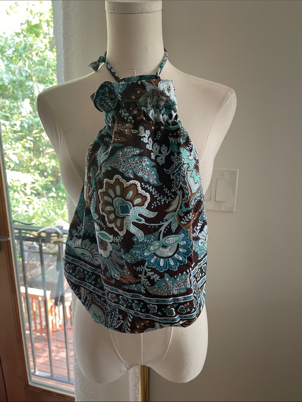 Vera Bradley Waterproof Paisley Print Cinchable Teal and Brown Bag Swim